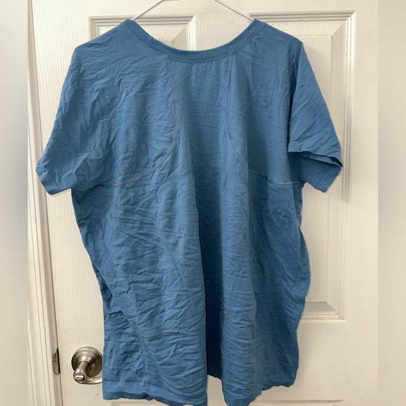 Athleta shirt - Picture 2 of 2